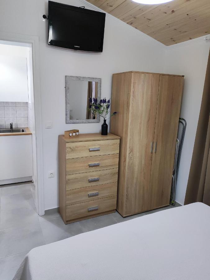 Kouverta Apartments Ερμιόνη Εξωτερικό φωτογραφία